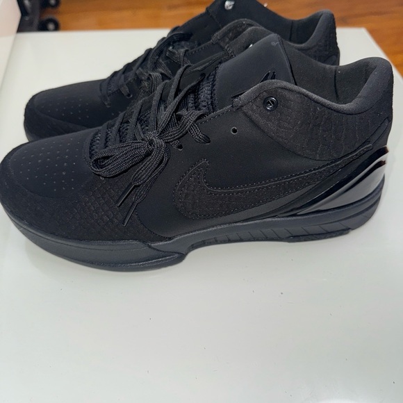 Nike Kobe 4 - Picture 5 of 7
